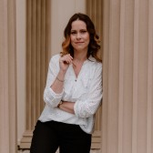 Esther Kaper - fotograaf Anouk Strijbos - lageresolutie.jpg